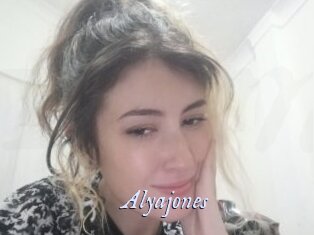 alyajones 1 chatte mouillée