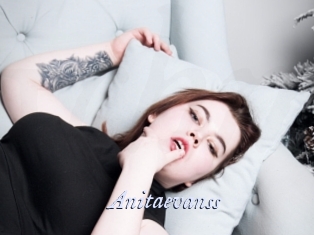 anitaevanss 1 chatte mouillée