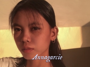 annagarcie 1 chatte mouillée