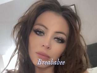 breababee 1 chatte mouillée