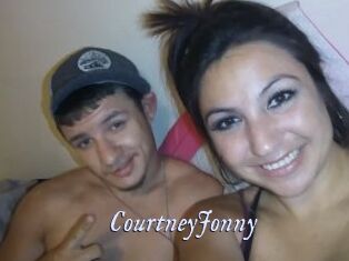 CourtneyJonny 1 chatte mouillée