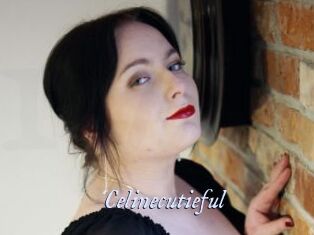celinecutieful 1 chatte mouillée