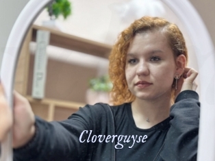 cloverguyse 1 chatte mouillée