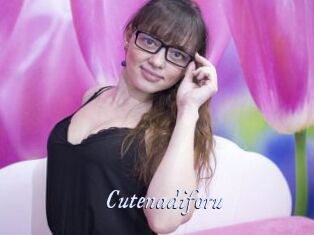 cutenadiforu 1 chatte mouillée