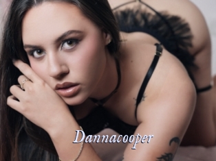 dannacooper 1 chatte mouillée
