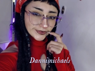 dannimichaels 1 chatte mouillée