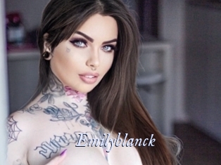 emilyblanck 1 chatte mouillée