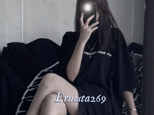 ernesta269 1 chatte mouillée