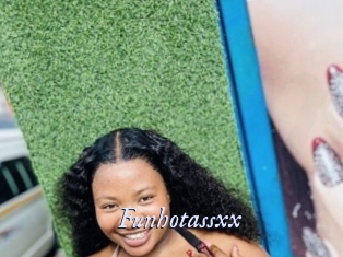 funhotassxx 1 chatte mouillée