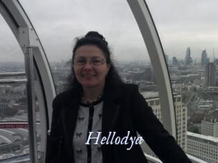 Hellodya 1 chatte mouillée