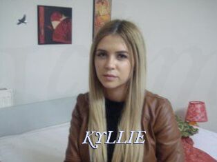KYLLIE_
