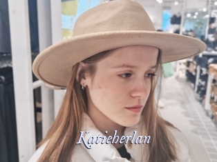 katieherlan 1 chatte mouillée