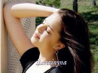 Larainyna 1 chatte mouillée
