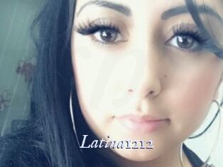 Latina1212 1 chatte mouillée