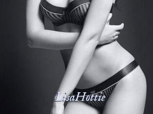 LisaHottie 1 chatte mouillée