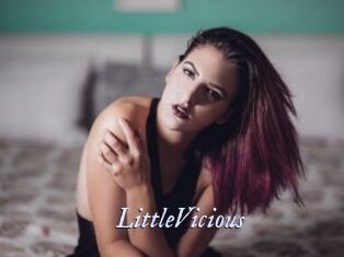 LittleVicious 1 chatte mouillée