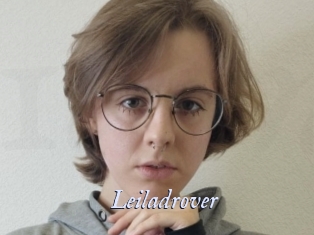 leiladrover 1 chatte mouillée
