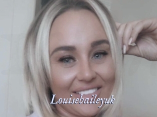 louisebaileyuk 1 chatte mouillée