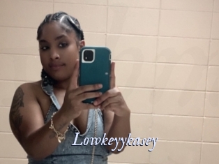 lowkeyykasey 1 chatte mouillée