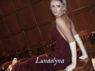 lunaelyna 1 chatte mouillée