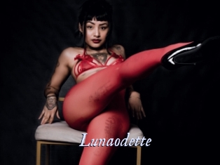 lunaodette 1 chatte mouillée