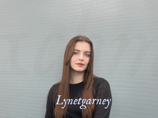 lynetgarney 1 chatte mouillée