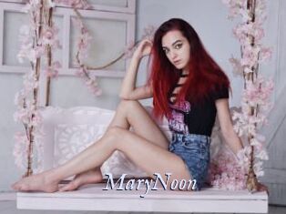 MaryNoon 1 chatte mouillée