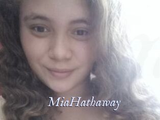MiaHathaway 1 chatte mouillée