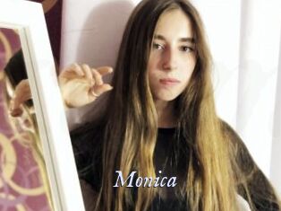 Monica_