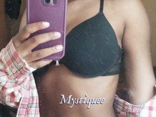 Mystiquee