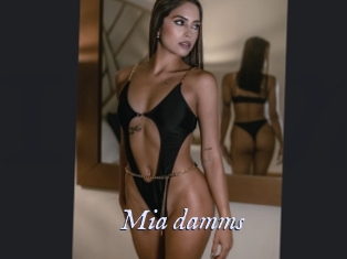 Mia_damms
