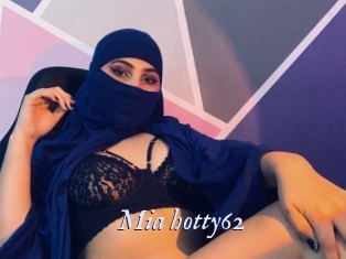 Mia_hotty62