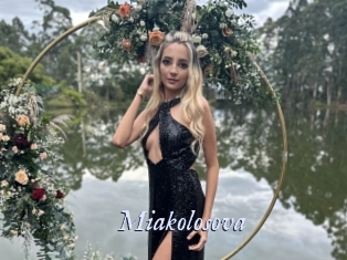miakolosova 1 chatte mouillée