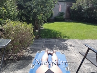 nannykitty 1 chatte mouillée