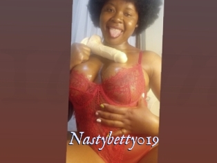 nastybetty019 1 chatte mouillée