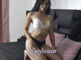 natyhewitt 1 chatte mouillée