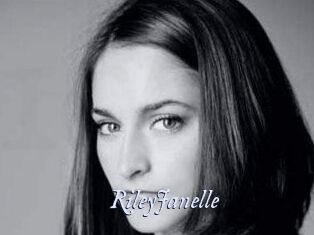 Riley_Janelle