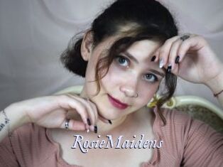 RosieMaidens 1 chatte mouillée