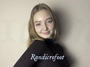 randicrofoot 1 chatte mouillée