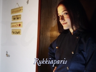 rukkiaparis 1 chatte mouillée