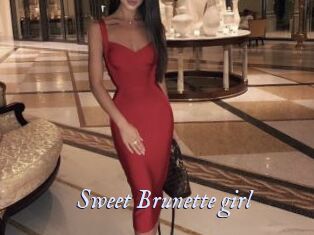 Sweet_Brunette_girl