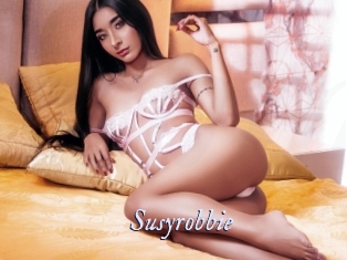 susyrobbie 1 chatte mouillée