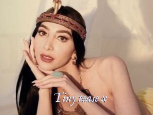 Tiny_tease_x