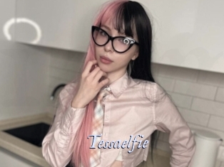 Tessaelfie