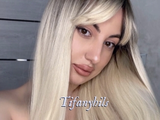 tifanyhils 1 chatte mouillée