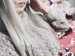 tiffany_bunny97 1 chatte mouillée