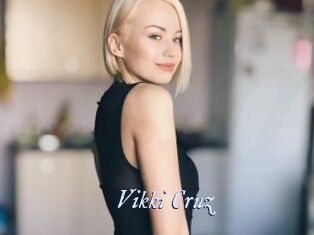 Vikki_Cruz