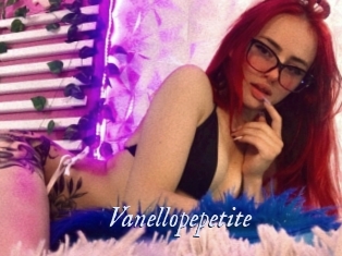 Vanellopepetite