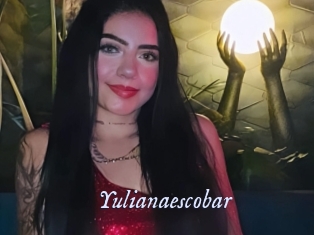 yulianaescobar 1 chatte mouillée
